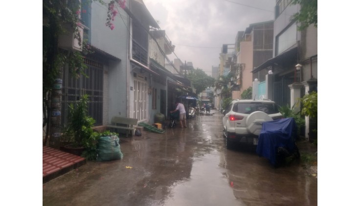 Nhà Chính Chủ Bán Gấp 8 Tỷ X, Nhà Đẹp Ở Ngay 4 Tầng BTCT, Hẻm 5m